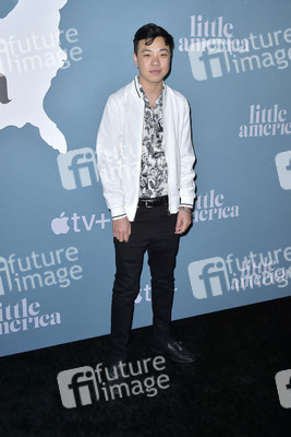 Serienpremiere 'Little America' in West Hollywood