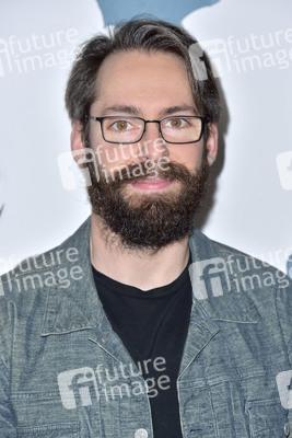 Serienpremiere 'Little America' in West Hollywood