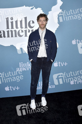 Serienpremiere 'Little America' in West Hollywood