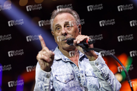 Kostümsitzung 'Lachende Kölnarena 2020' in Köln