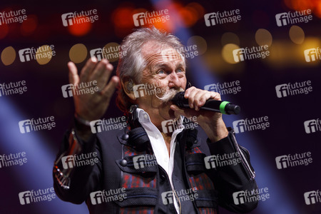 Kostümsitzung 'Lachende Kölnarena 2020' in Köln