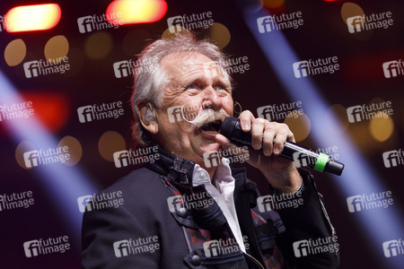 Kostümsitzung 'Lachende Kölnarena 2020' in Köln