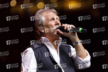 Kostümsitzung 'Lachende Kölnarena 2020' in Köln