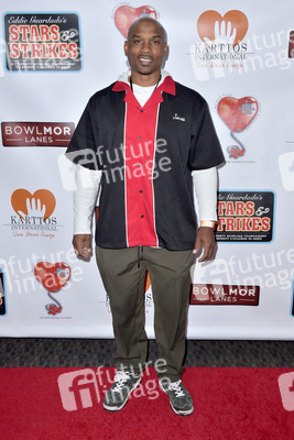 Stars & Strikes Celebrity Bowling Turnier 2020 in Anaheim