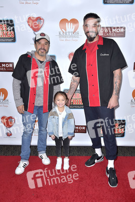Stars & Strikes Celebrity Bowling Turnier 2020 in Anaheim