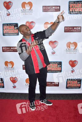Stars & Strikes Celebrity Bowling Turnier 2020 in Anaheim