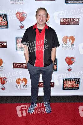 Stars & Strikes Celebrity Bowling Turnier 2020 in Anaheim