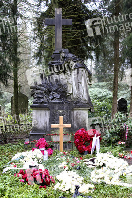 Grabstätten Prominenter in Hamburg