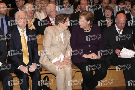 Festveranstaltung '30 Jahre Friedliche Revolution und Neugründung des Freistaates Sachsen - 90 Jahre Kurt Biedenkopf' in Dresden