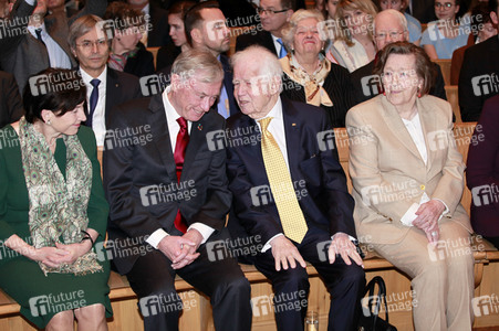Festveranstaltung '30 Jahre Friedliche Revolution und Neugründung des Freistaates Sachsen - 90 Jahre Kurt Biedenkopf' in Dresden