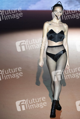 Andres Sarda Fashion Show auf der Mercedes-Benz Fashion Week Madrid Autumn/Winter 2020