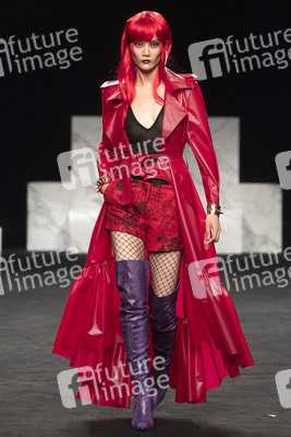 Ana Locking Fashion Show auf der Mercedes-Benz Fashion Week Madrid Autumn/Winter 2020