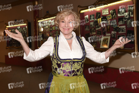 Premiere 2. Winterprogramm 2019/2020 Circus Krone in München