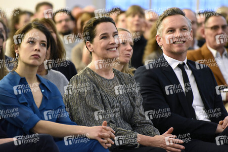 Staffel 2 Premiere 'Bad Banks' in Frankfurt