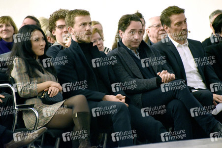 Staffel 2 Premiere 'Bad Banks' in Frankfurt