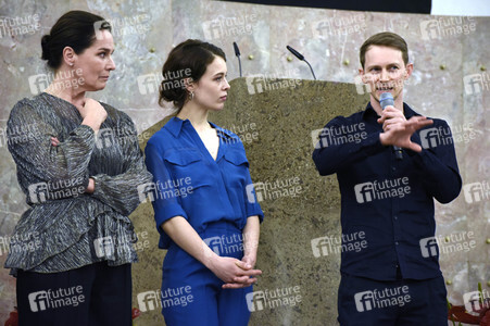 Staffel 2 Premiere 'Bad Banks' in Frankfurt