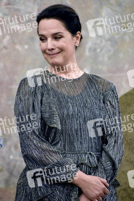 Staffel 2 Premiere 'Bad Banks' in Frankfurt