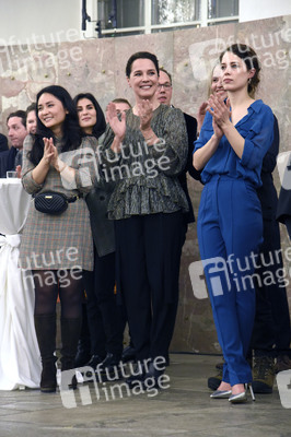 Staffel 2 Premiere 'Bad Banks' in Frankfurt