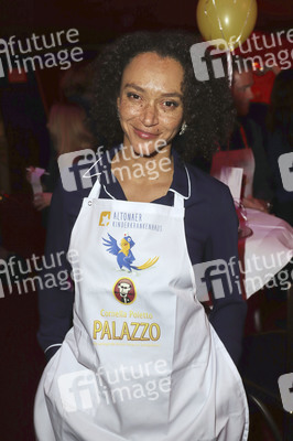 Dinner-Show 'Cornelia Polettos Palazzo' in Hamburg