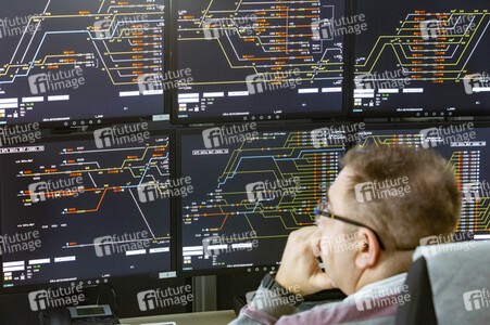 Pressetermin 'Ein neues Stellwerk für Köln Hbf' in Köln