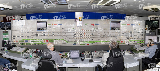 Pressetermin 'Ein neues Stellwerk für Köln Hbf' in Köln