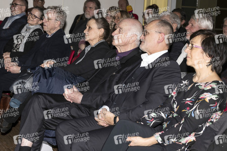 Vernissage zur Ausstellung 'Vom Flug der Freiheit' von Armin Mueller-Stahl in Kamenz