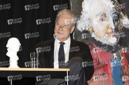 Vernissage zur Ausstellung 'Vom Flug der Freiheit' von Armin Mueller-Stahl in Kamenz