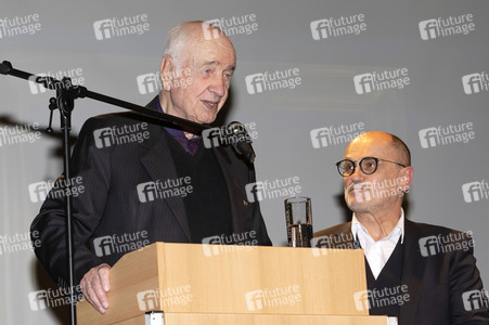 Vernissage zur Ausstellung 'Vom Flug der Freiheit' von Armin Mueller-Stahl in Kamenz