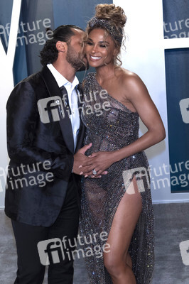 Vanity Fair Oscar Party 2020 in Beverly Hills