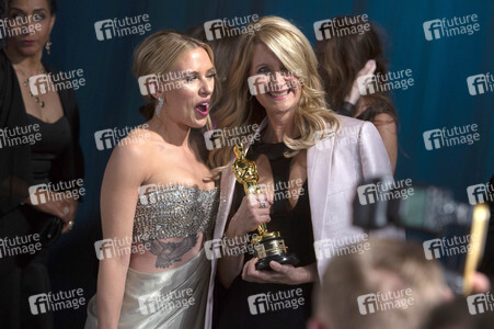 Vanity Fair Oscar Party 2020 in Beverly Hills