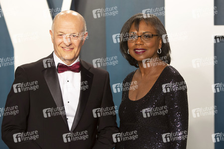 Vanity Fair Oscar Party 2020 in Beverly Hills