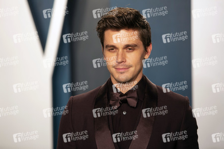 Vanity Fair Oscar Party 2020 in Beverly Hills