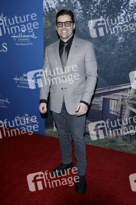 Season 7 Celebration Dinner 'Janette Oke: Die Coal Valley Saga' in Beverly Hills