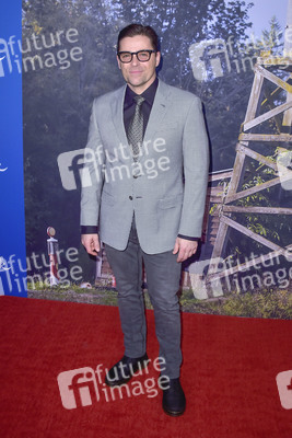 Season 7 Celebration Dinner 'Janette Oke: Die Coal Valley Saga' in Beverly Hills