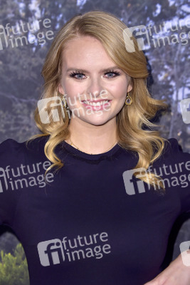 Season 7 Celebration Dinner 'Janette Oke: Die Coal Valley Saga' in Beverly Hills