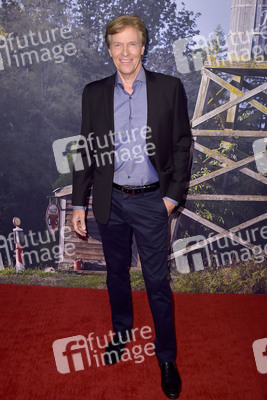 Season 7 Celebration Dinner 'Janette Oke: Die Coal Valley Saga' in Beverly Hills