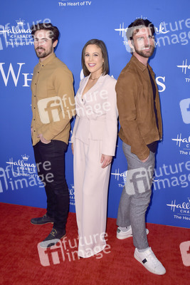 Season 7 Celebration Dinner 'Janette Oke: Die Coal Valley Saga' in Beverly Hills