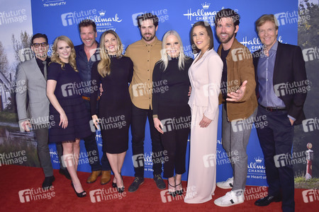 Season 7 Celebration Dinner 'Janette Oke: Die Coal Valley Saga' in Beverly Hills