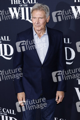 Filmpremiere 'Ruf der Wildnis' in Los Angeles