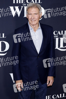 Filmpremiere 'Ruf der Wildnis' in Los Angeles