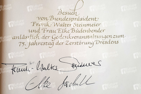 Bundespräsident Frank-Walter Steinmeier bei einem Empfang in Dresden