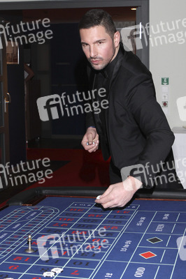 Bond-Party in Hamburg