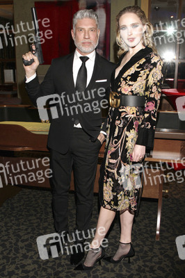 Bond-Party in Hamburg