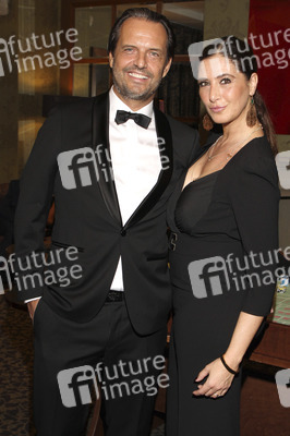 Bond-Party in Hamburg