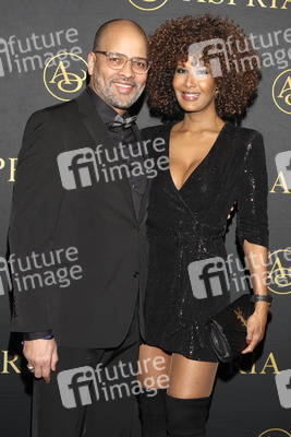 Bond-Party in Hamburg