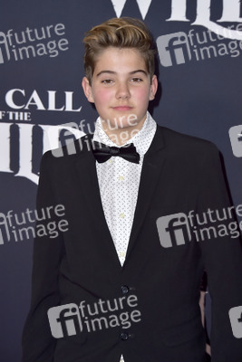 Filmpremiere 'Ruf der Wildnis' in Los Angeles