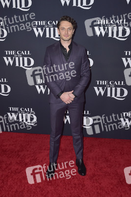 Filmpremiere 'Ruf der Wildnis' in Los Angeles