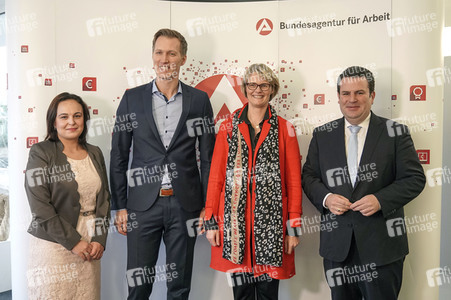 Eröffnung der Zentralen Servicestelle Berufsanerkennung in Bonn