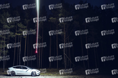 Ein Tesla Model 3 in Grünheide