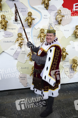 Richtfest für den Rosenmontagszug 2020 in Köln